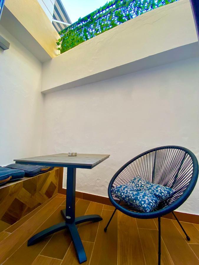Sunshine Cozy Central Studio Basement كاندية المظهر الخارجي الصورة